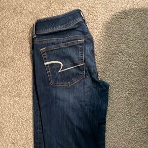 Boot cut jeans. Like new condition.